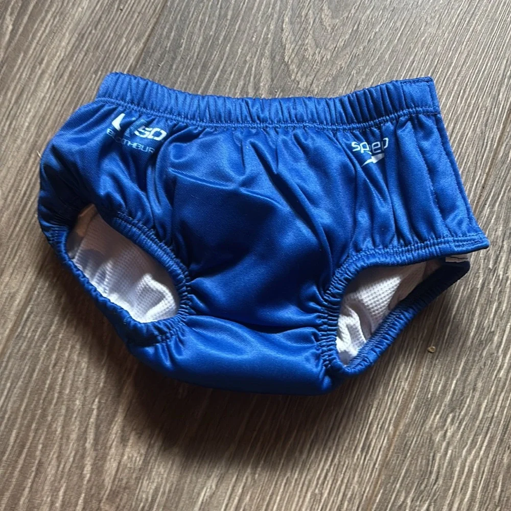 Speedo fun shark